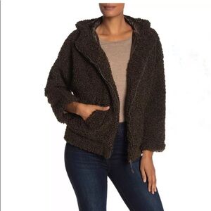 Max Studio Women's Hooded‎ Zip Jacket Faux Shearlin